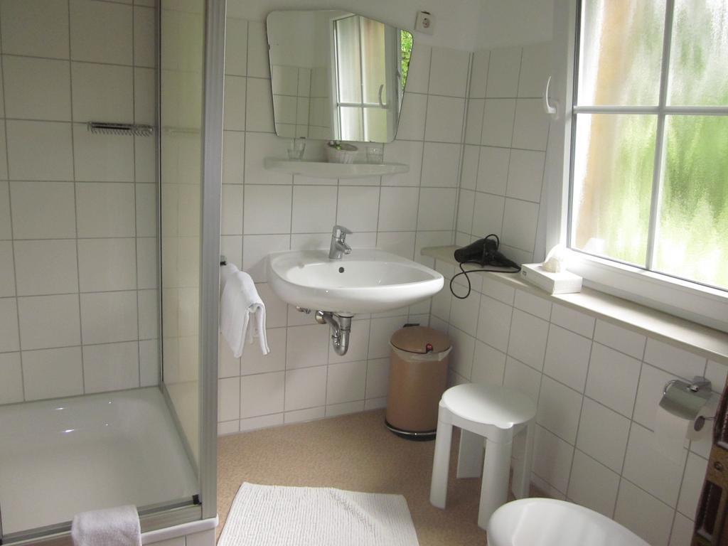 Schultenhof Balve Room photo